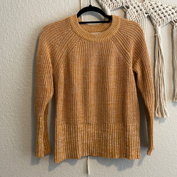 Universal Thread Sweater - Picture 2 of 4